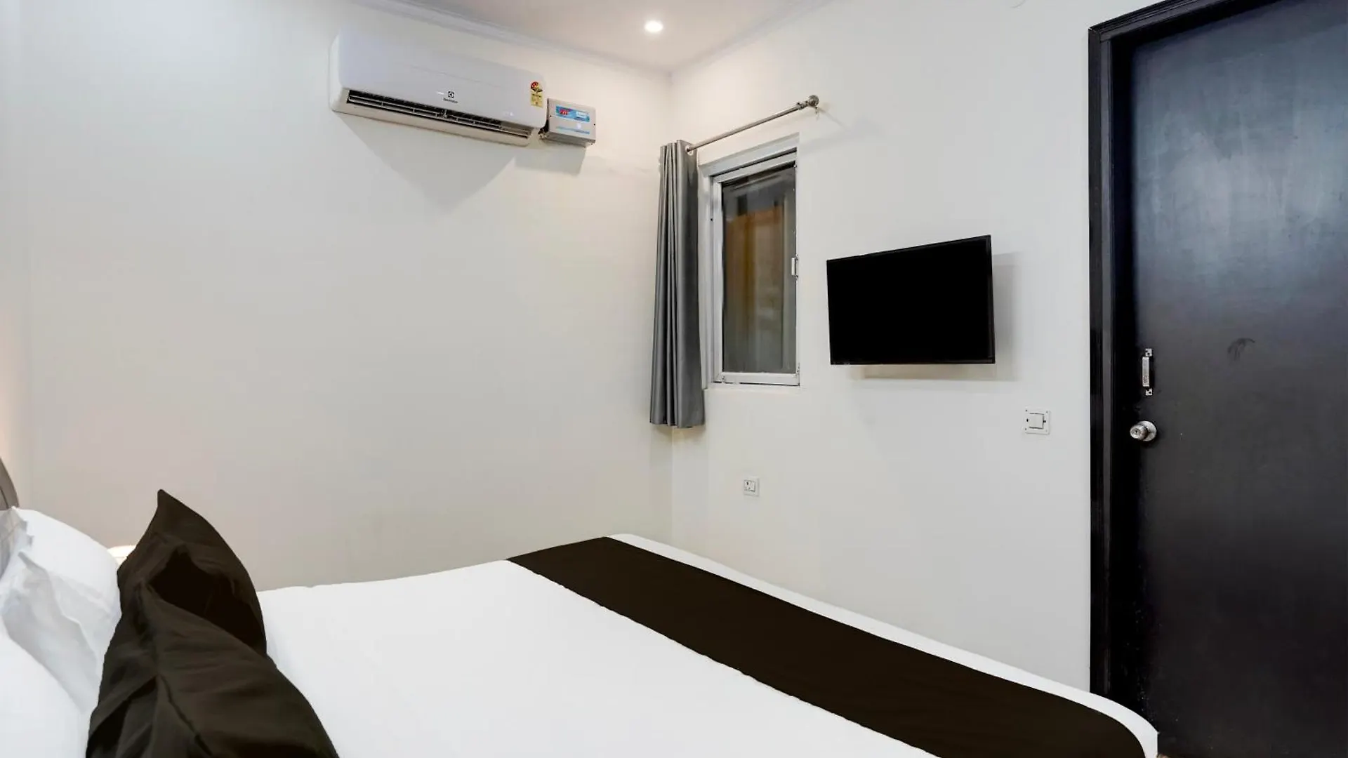 Super Townhouse Sector 53 Golf Course Road Appartement Gurgaon 0*,  India